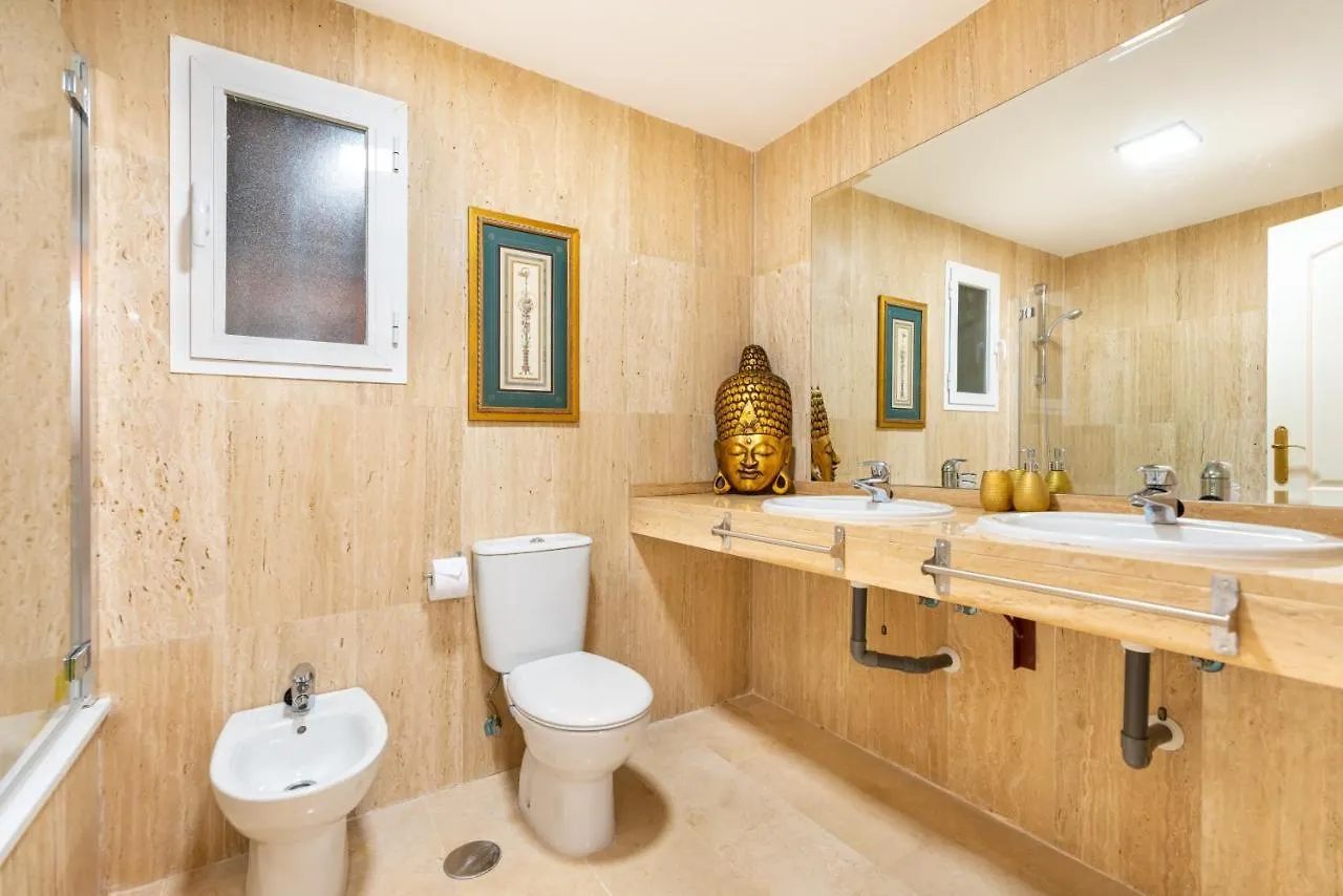 Los Lagos Golf I Uniquely Styled 3 Bedroom Apartment In Marbella