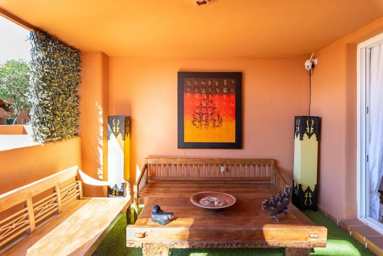 Los Lagos Golf I Uniquely Styled 3 Bedroom Apartment In Marbella Spanyolország